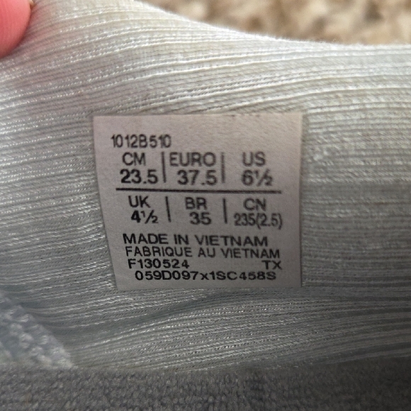 Asics Women's Athletic Shoes in Gray and Neon Yellow - Picture 4 of 5